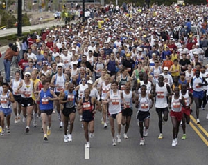 Более 2 тысяч атлетов из 40 стран мира приехали в Киев, чтобы пробежать марафон