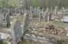Троє підлітків розгромили 66 єврейських могил на Вінниччині