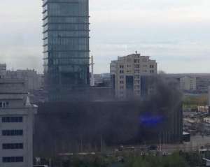У столиці Казахстану горить медіа-центр