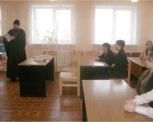 В школах Севастополя хотят ввести курс православной культуры
