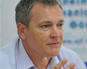 Колесніченко хоче ввести кримінальну відповідальність за героїзацію ОУН і УПА