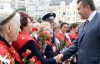 Янукович рассказал ветеранам, как у них постоянно растут пенсии