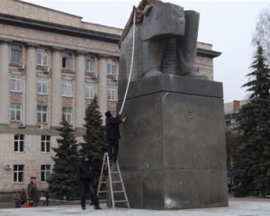 УДАР виступить проти відновлення монумента Леніну в Черкасах