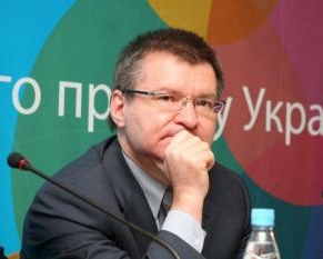 "Регіонали" саботують роботу комітету з євроінтеграції, прагнучи відставки Немирі?