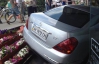 Авто в крымской пиццерии: милиция в сводках зачем-то сменила номер машины