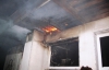 В масштабном пожаре в Запорожье погиб мужчина и обгорела его жена