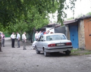 На Донеччині розстріляли трьох шахтарів у гаражі