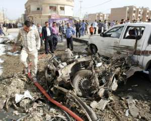 За останню добу від численних терактів в Іраку загинули майже 100 людей