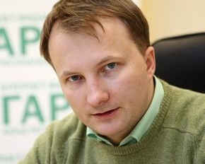 "Единого кандидата оппозиции лучше объявить весной 2014 года"