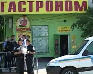 Крымские студентки избили продавщицу, потому что та отказалась продавать им пиво