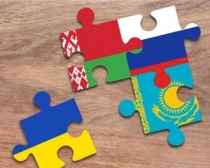 Україна підпише меморандум про участь у роботі Митного союзу 31 травня - Янукович