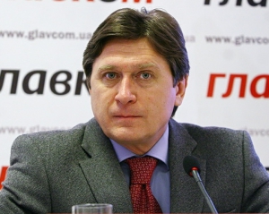 Оппозиция решила сыграть на конфликте - эксперт об акции в Донецке