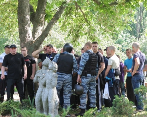 Спецпідрозділи міліції та сумнозвісні &quot;спортсмени&quot;: Васильків готується до виборчої війни