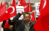 Турция в знак протеста против действий полиции оденется в черное