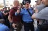 В деле об избиении киевских журналистов большинство милиционеров отделалось выговорами