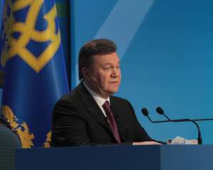 Янукович підписав антикорупційний закон, який вимагала Європа