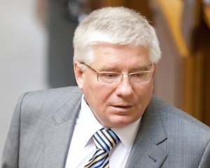 Чечетов заверил: Сницарчук не били, а если бы ударили - то ее "три дня искали бы"