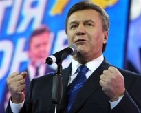 Янукович наказав Кабміну прискорити "покращення"