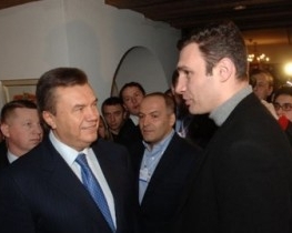 "Кличко является наибольшей угрозой Януковичу на выборах" - "регионал"