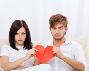 Развод подрывает авторитет мужа на работе