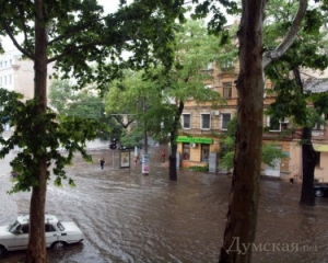 Над Одесою знову пронісся буревій, є постраждалі