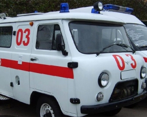 чередное нападение на медиков: мужчина бросился на людей с ремнем