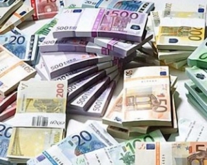 Українські заробітчани знайдуть способи, щоб не платити податок на грошові перекази - експерт