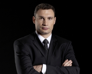 Кличко написал письмо Януковичу и передал его Яценюком