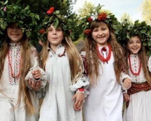 Христиане восточного обряда празднуют Троицу