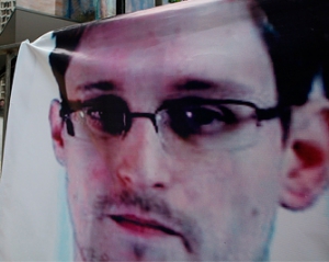 США знайшли правову основу для екстрадиції Сноудена з Росії