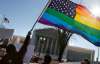 Верховний суд США зрівняв одностатеві шлюби з гетеросексуальними