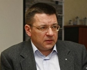 &quot;В случае избрания Януковича на второй срок у него отпадет желание контролировать все&quot; - экс-мэр