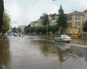 Кабмін виділив 36,5 млн гривень на боротьбу з повінню