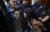 У Швеції поліція затримала трьох активісток руху FEMEN, які влаштували акцію в мечеті 