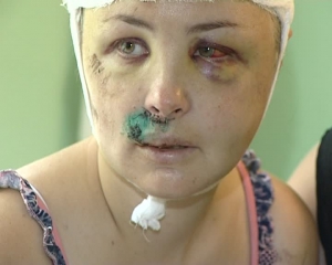 На Миколаївщині мешканці штурмують райвідділок з вимогою покарати міліціонерів, які побили і зґвалтували жінку