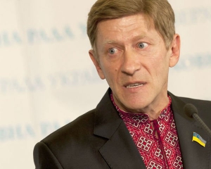 "Мы требуем увольнения министра Захарченк" - Забзалюк