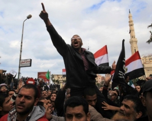 В предчувствии арабского гнева: посольство США в срочном порядке покидает Египет
