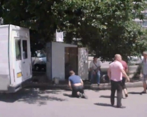 У Миколаєві водія маршрутки розстріляли серед білого дня