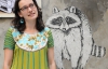 Канадська художниця розклеїла на мурах Львова єнотів, відра та їжаків