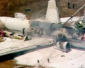 Авіакатастрофа у Сан-Франциско: двоє загиблих, десятки поранених 
