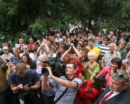 Врадиевские протестующие идут на Киев