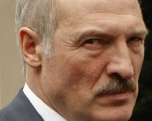 Лукашенка &quot;утилізує&quot; російська бюрократія