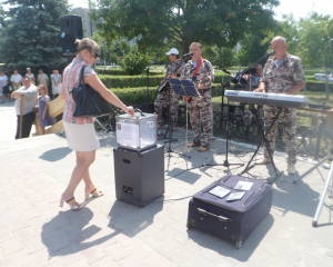 Афганці просять допомогти вилікувати 2-річного хлопчика від страшної недуги