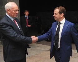 Сегодня в Сочи Азаров встретится с Медведевым