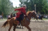 Народні пісні, куліш і козацький бій на конях - правнуки Хмельницького вшанували пам'ять гетьмана