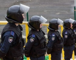 Більшість жінок у міліції мають сексуальні обов'язки перед начальством - колишній правоохоронець