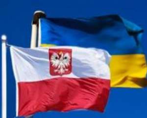 У Польщі кажуть, що Коморовського в Україні проігнорували