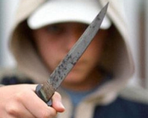Злочинець з ножем пограбував відділення &quot;Укрпошти&quot; на Миколаївщині