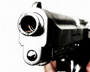 На Луганщине пенсионер подстрелил собственную внучку