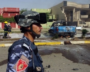 В Багдаде за вечер взорвалось 12 заминированных машин